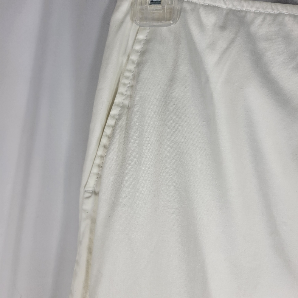 New York & Company White Skirt w/Pockets Size 4 - Picture 2 of 7